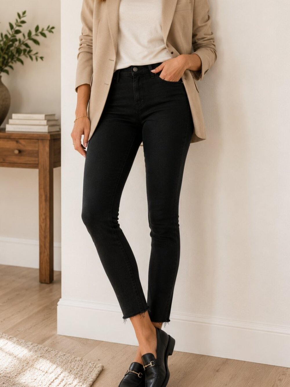 AG Adriano Goldschmied The Legging Super Skinny Raw Hem Black Jeans - Size 26